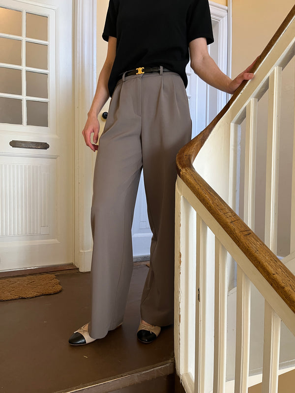 Merel Pants, Brun