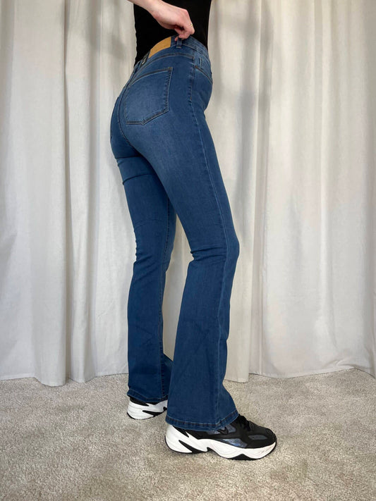 Flare jeans - medium blå denim